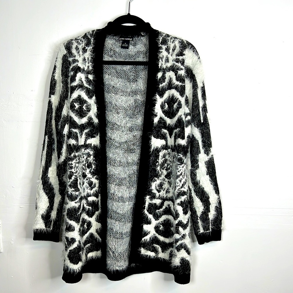 Lauren Michelle Black & White Sweater